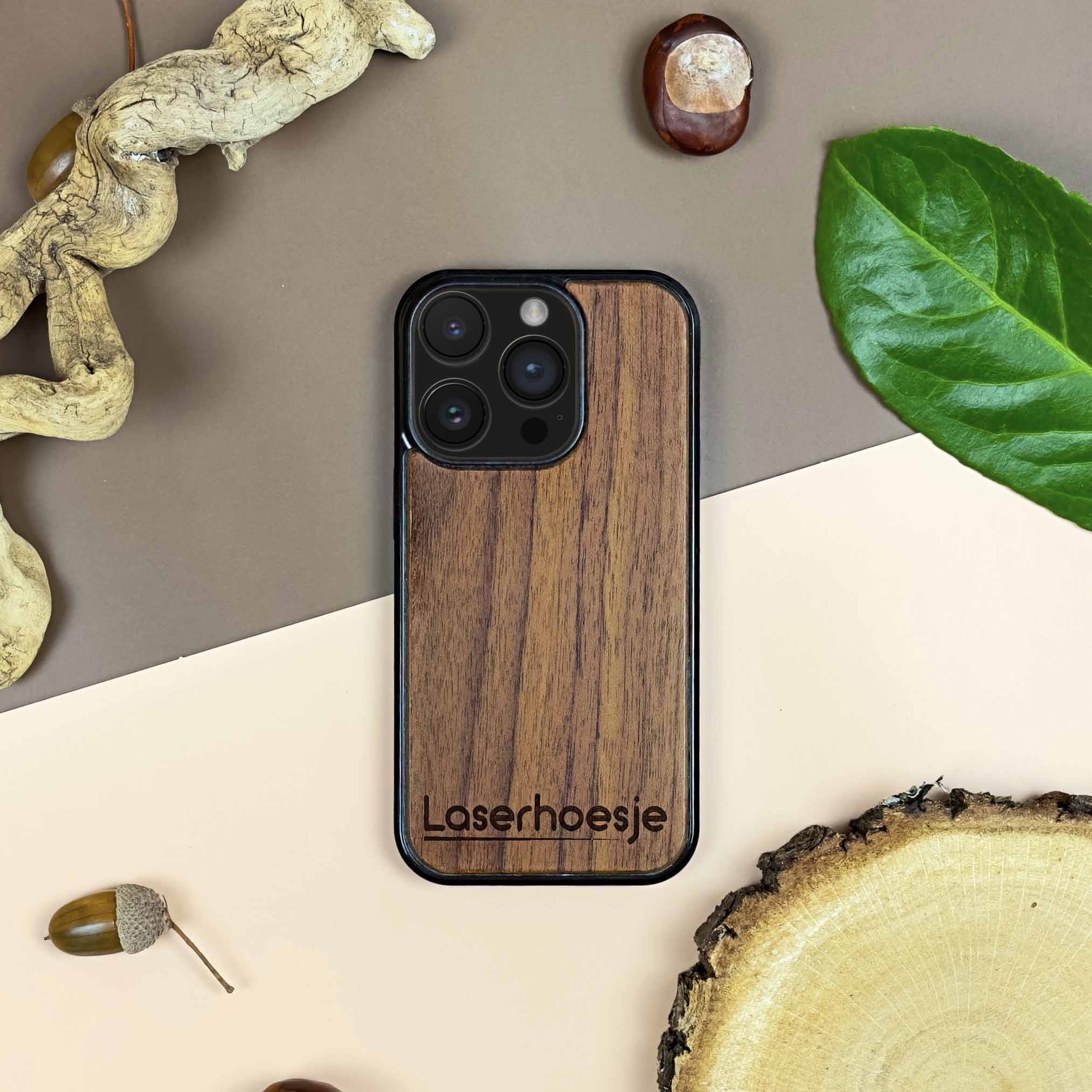 Promoten jungle Metropolitan Houten hoesje iPhone 14 - Met gratis Laser gravering!